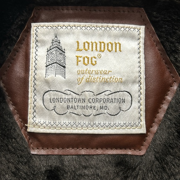 London Fog LIKE NEW Vintage Leather Coat w/Zip Out Liner - Picture 2 of 7